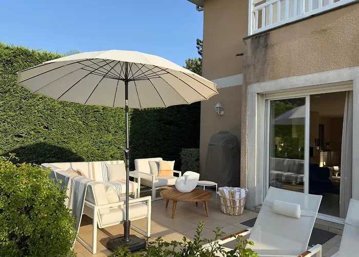 Villa Helena - Anciennement Le Clos D'Ignac